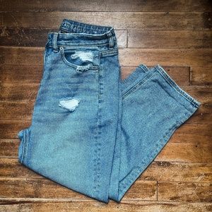 Distressed American Eagle Mom Jeans